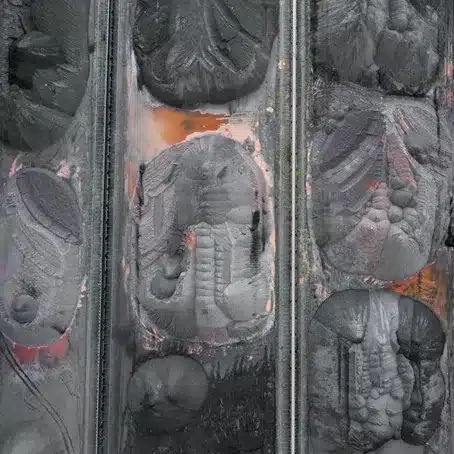 Imagen relacionada con el título: AccessorTable: "Extracción de Recursos Naturales y Impacto Social de las Redes Sociales"