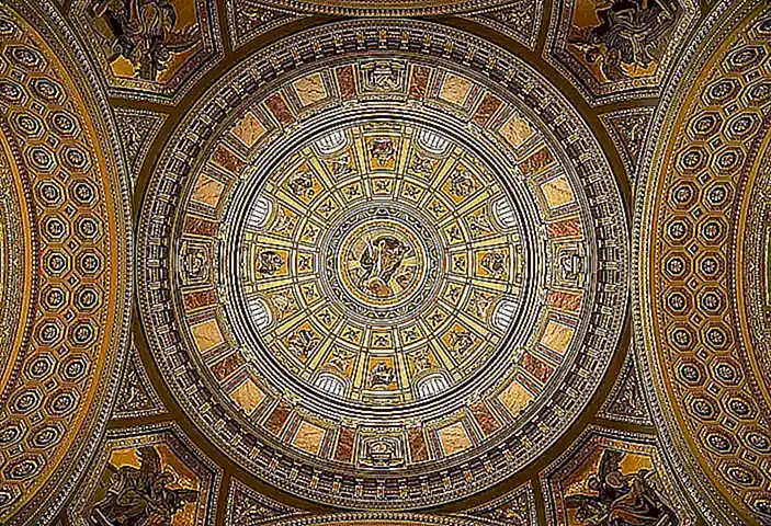 Imagen relacionada con el subtítulo h2: La Sagrada Familia en la religión católica