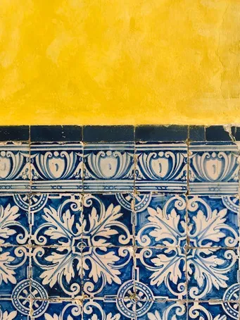 Imagen relacionada con el subtítulo h2: Letras similares en español