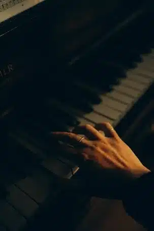 Imagen relacionada con el subtítulo h2: Trombón: Un instrumento de viento con un toque personal